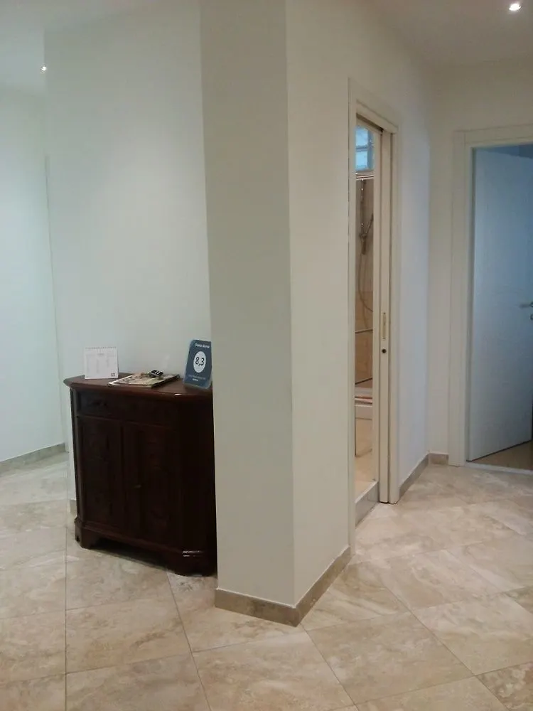 Domus Aurea Bed & Breakfast Naples