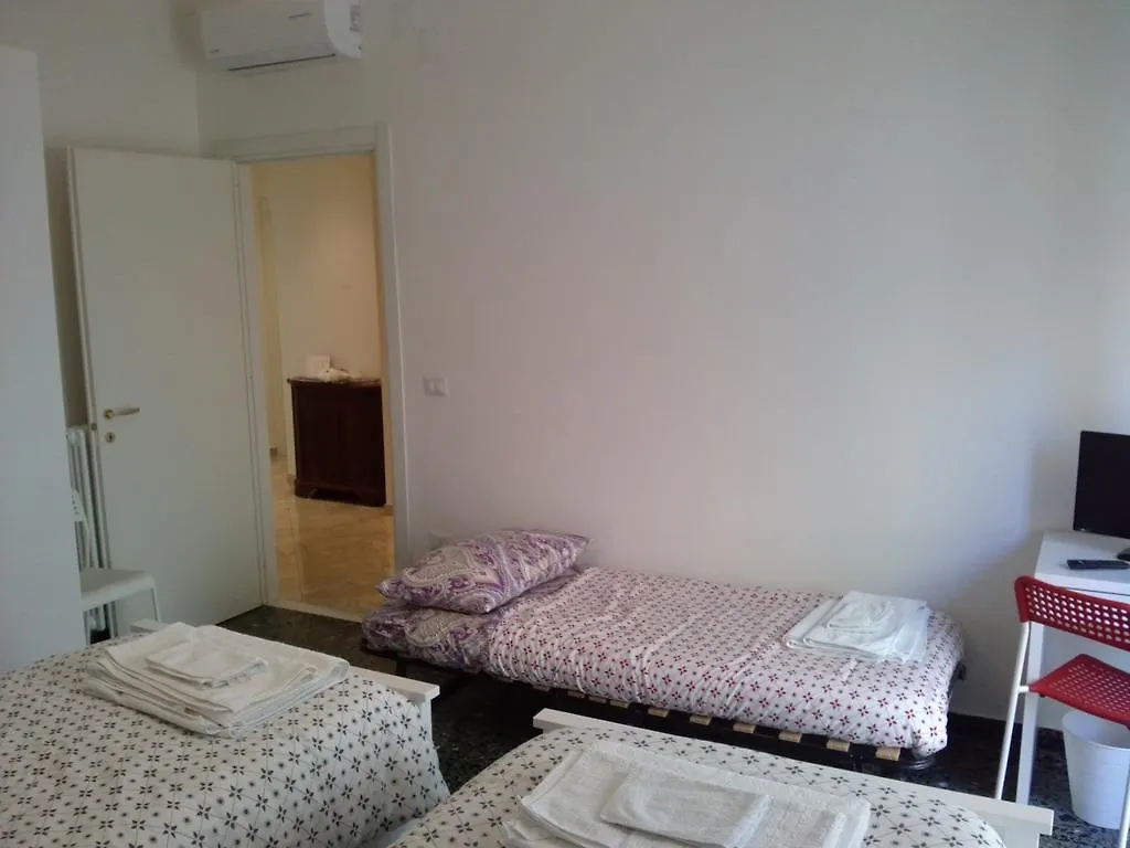ナポリ Domus Aurea Bed & Breakfast 3*,  イタリア