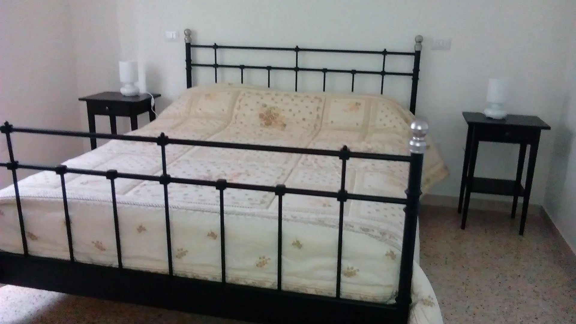 ナポリ Domus Aurea Bed & Breakfast